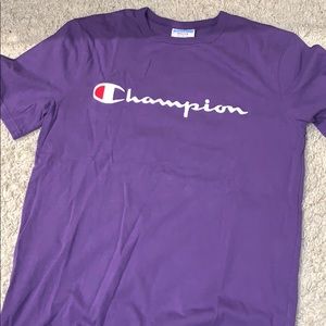 Champion t-shirt